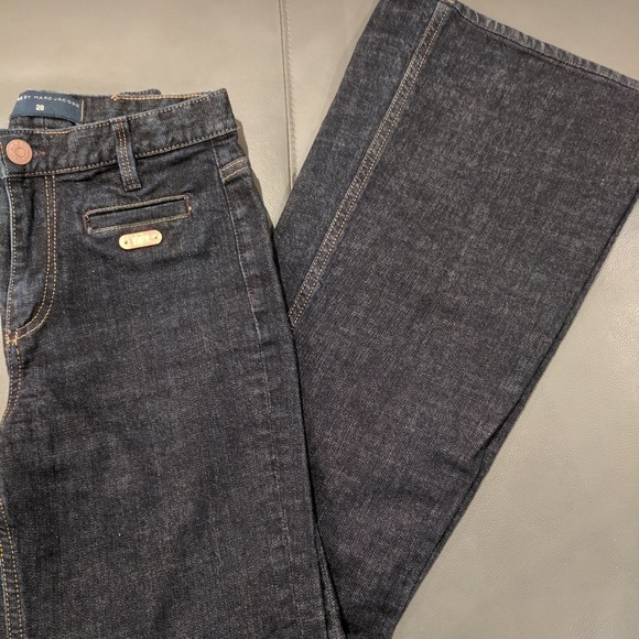 Jeans - Picture 2 of 3